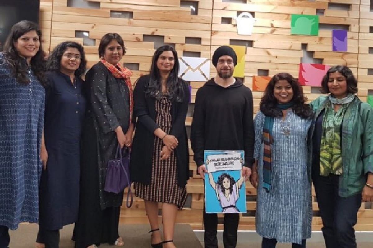 Twitter ceo Jack Dorsey trolled after a poster picture goes viral