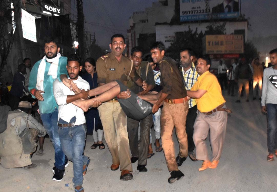 One dies several injured in aprtment fire incident at varanasi