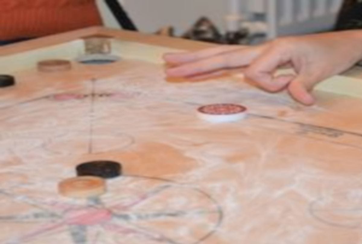 carrom board playing and music facility in old age day care centers in himachal pradesh