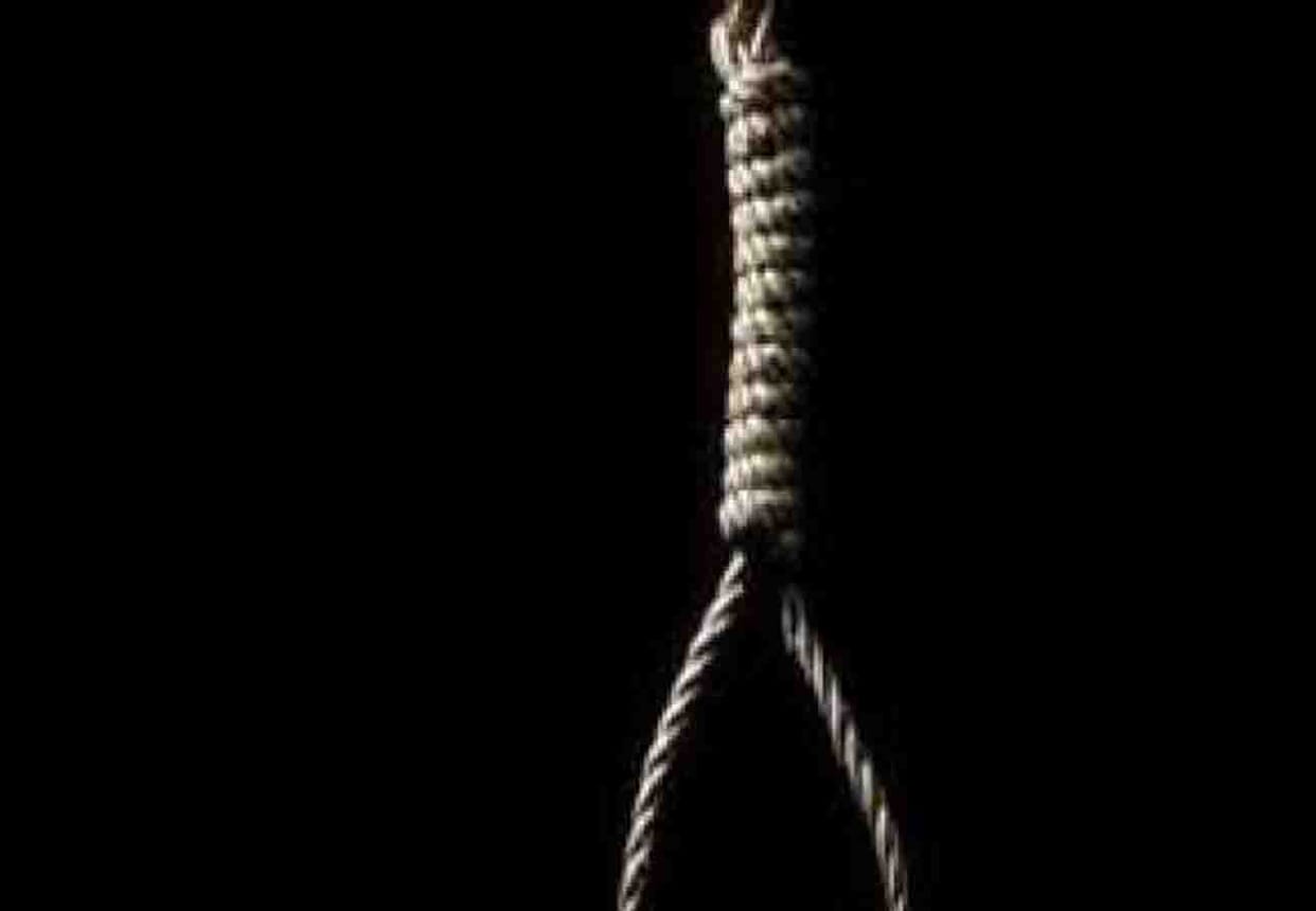 due to molestation girl committed suicide in banda
