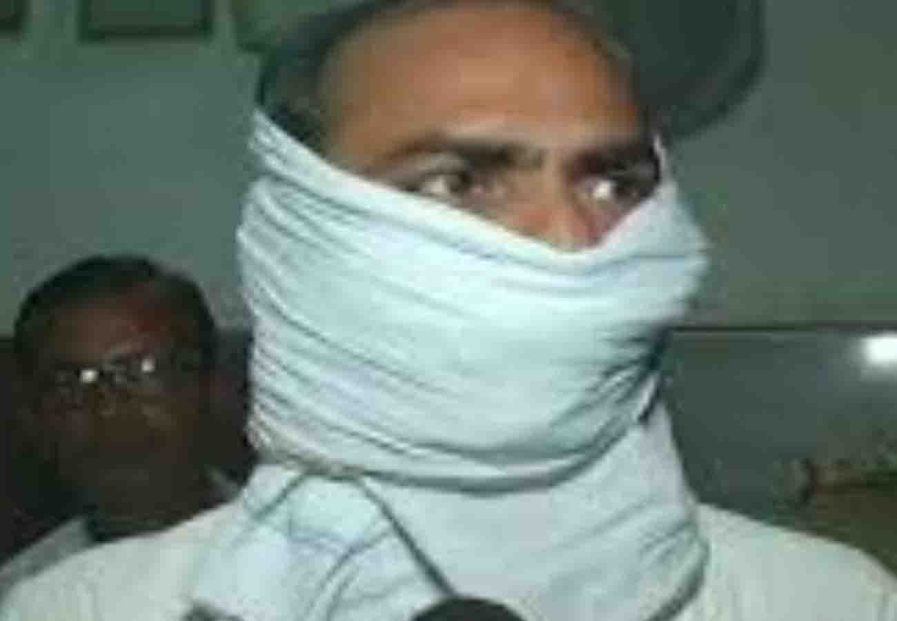 BJP MLA kuldeep singh sengar case victim uncle presented in unnao court