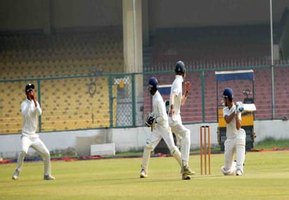 Cooch Behar Trophy match in Green Park Stadium kanpur