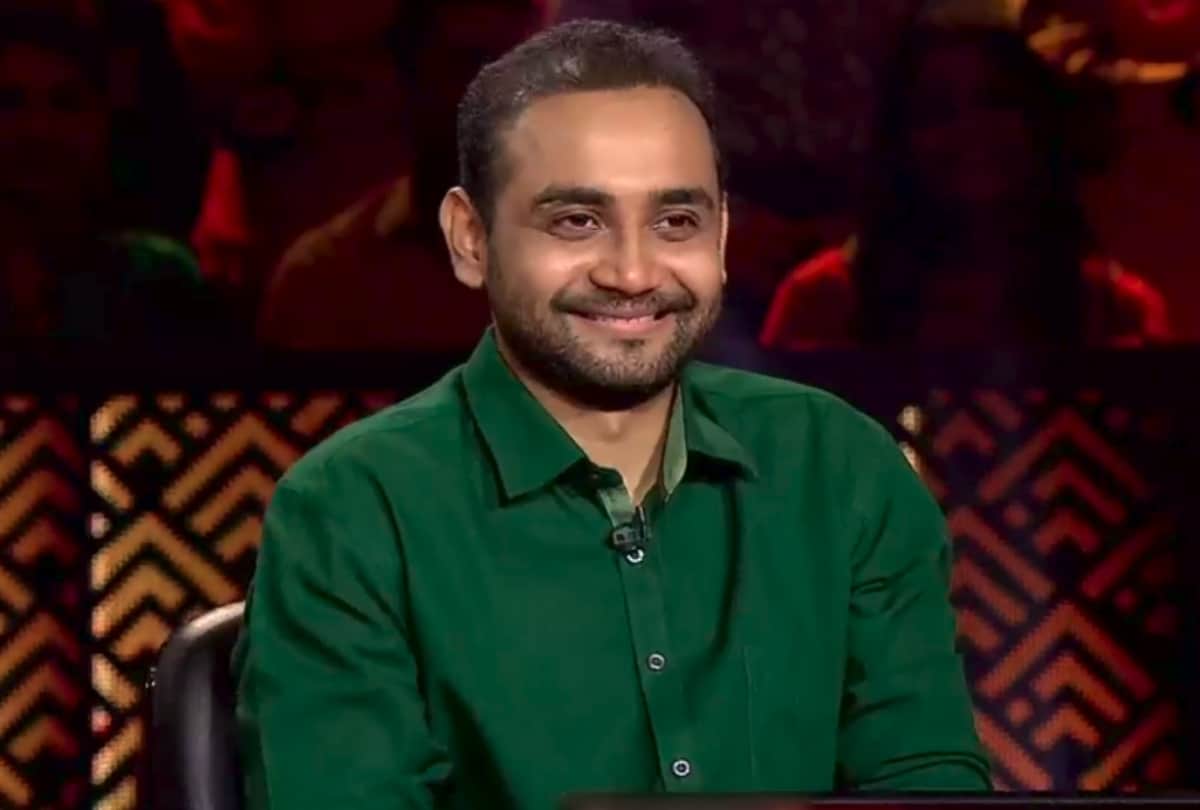kbc 10 amitabh bachchan show abhishek kumar cross 50 lakh questions