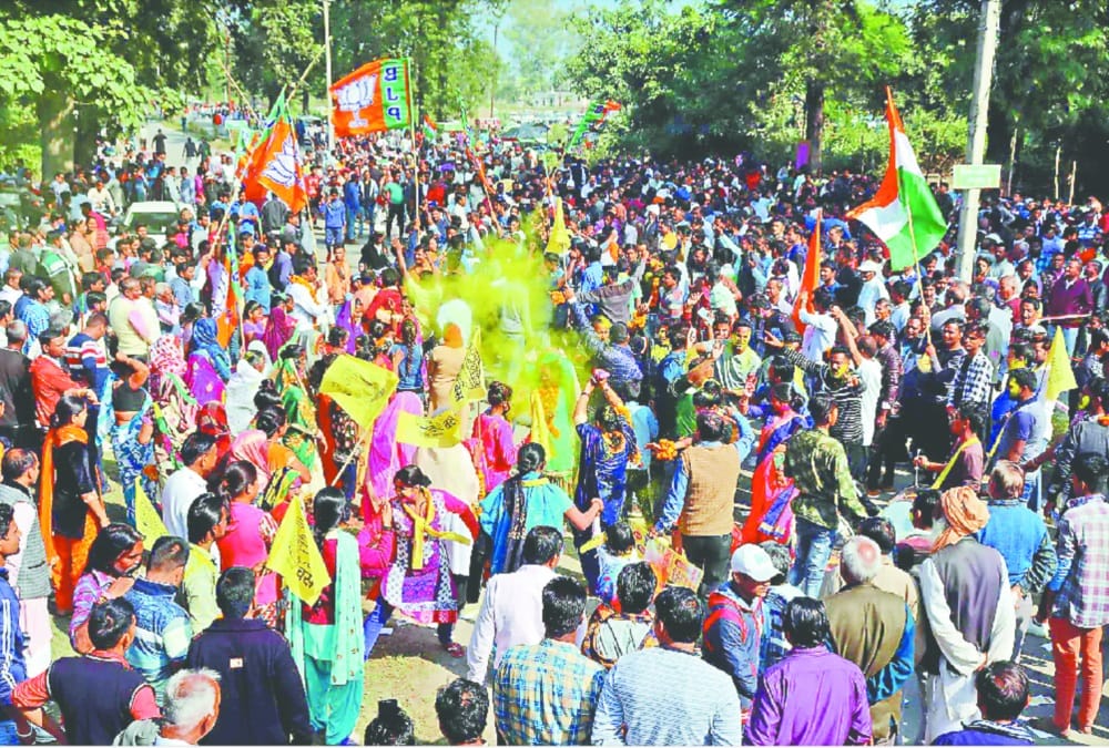 Uttarakhand Nikay chunav 2018 Victory celebration Photos
