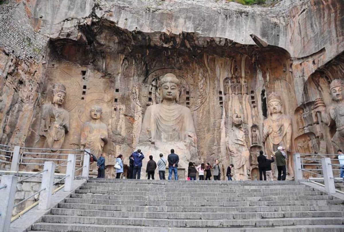 Before sharing this picture know truth, temple was not found after mosques demolition in karnataka