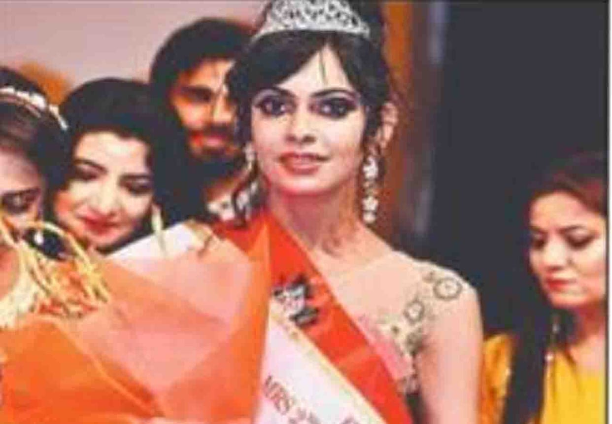 pooja yadav from kanpur in mrs. world competition