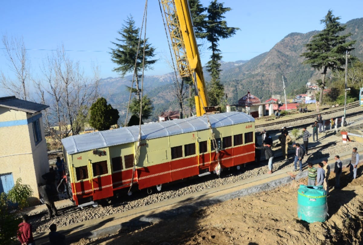 first 'Selfie Point' installed at kalka shimla Heritage Railway track