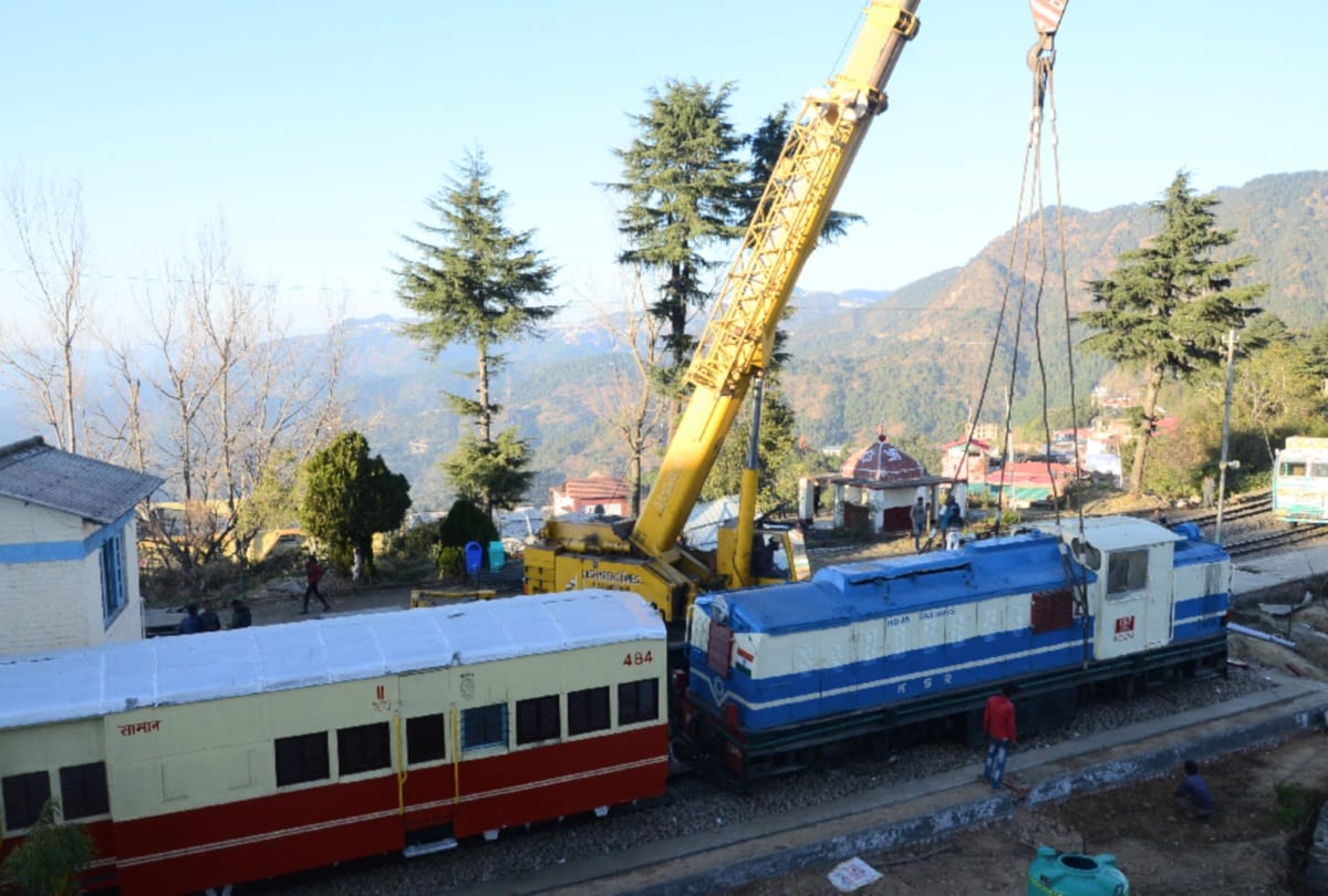first 'Selfie Point' installed at kalka shimla Heritage Railway track