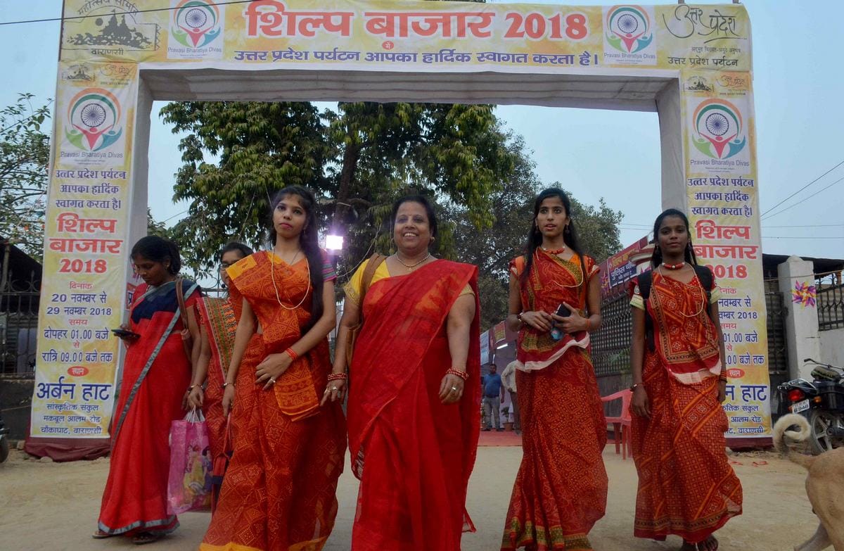 Foreign guest will see country craft during pravasi bhartiya sammelan
