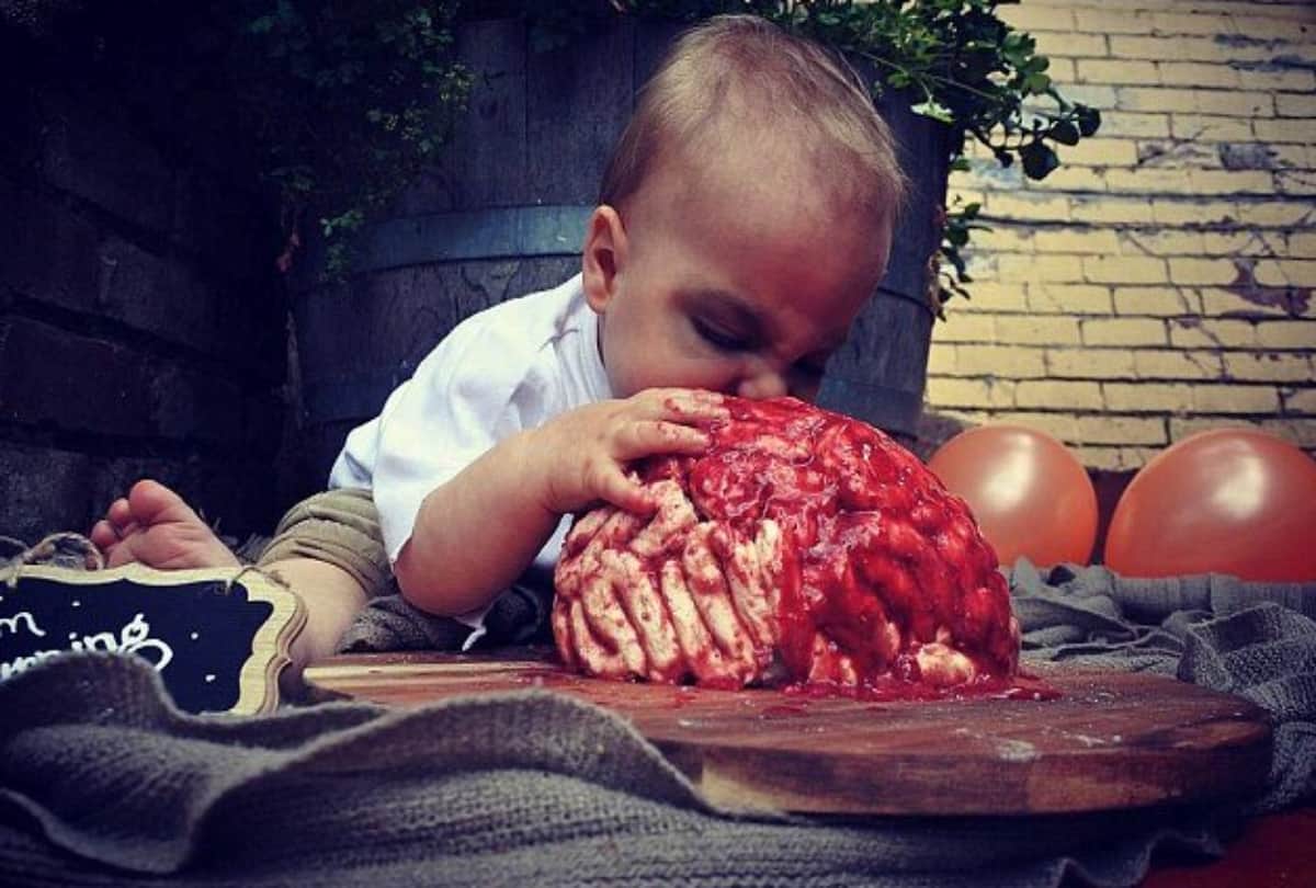 A mother had a zombie cake photoshoot for her sons first birthday in australia