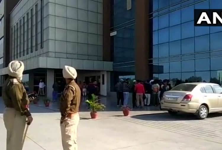 Two Accused Aressted in Amritsar Terror Attack on Nirankari Bhawan, ISI Pakistan