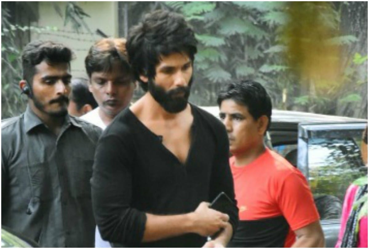 shahid kapoor look leak from the sets of kabir singh