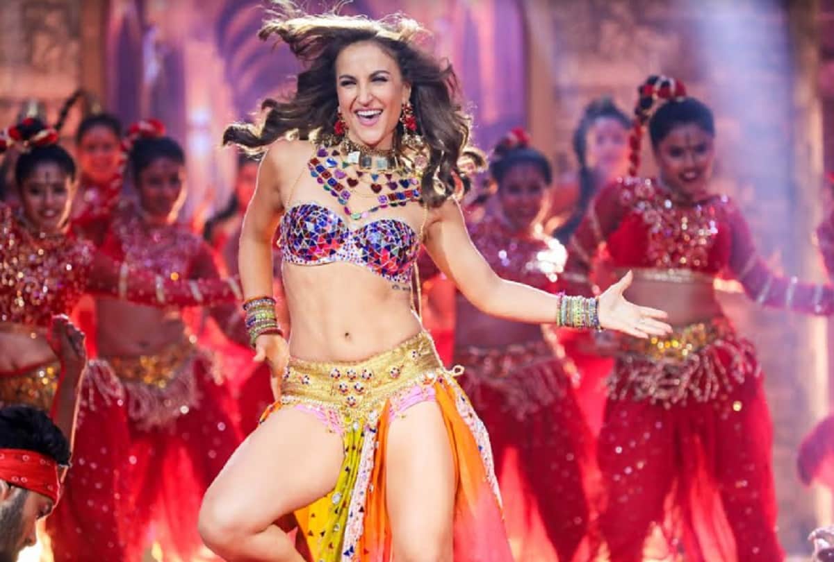 prakash jha film fraud saiyyan song chamma chamma elli avram