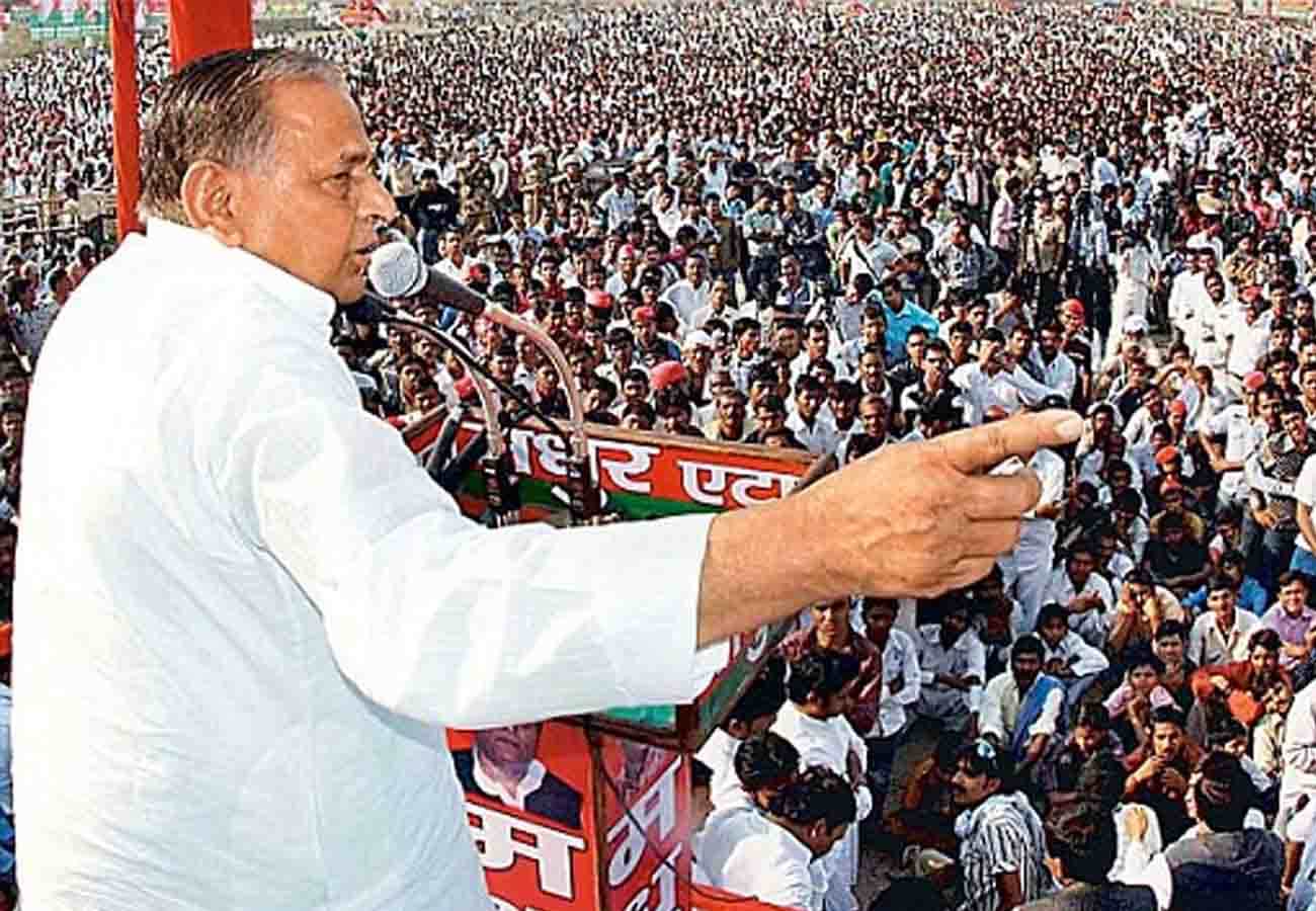 Bad news for Mulayam Singh on birthday