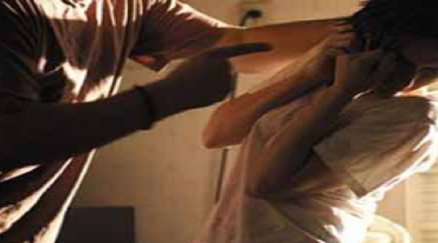 Meerut, Hostel owner misbehaved with student in uttar pradesh