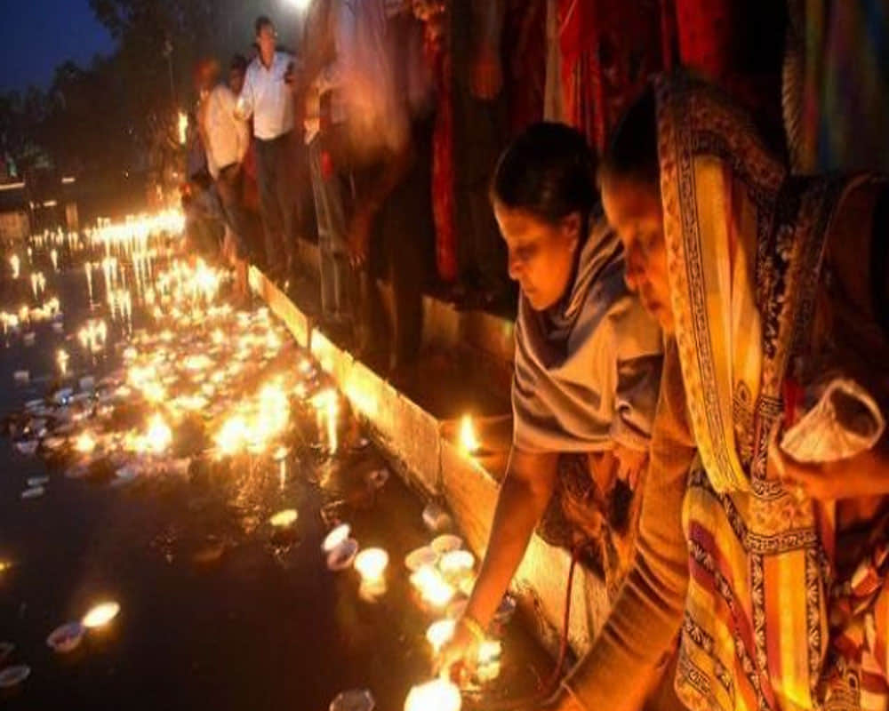 Ganga Snan 2018 Benefits Puja Vidhi Ka Samay Upay Importance Timing
