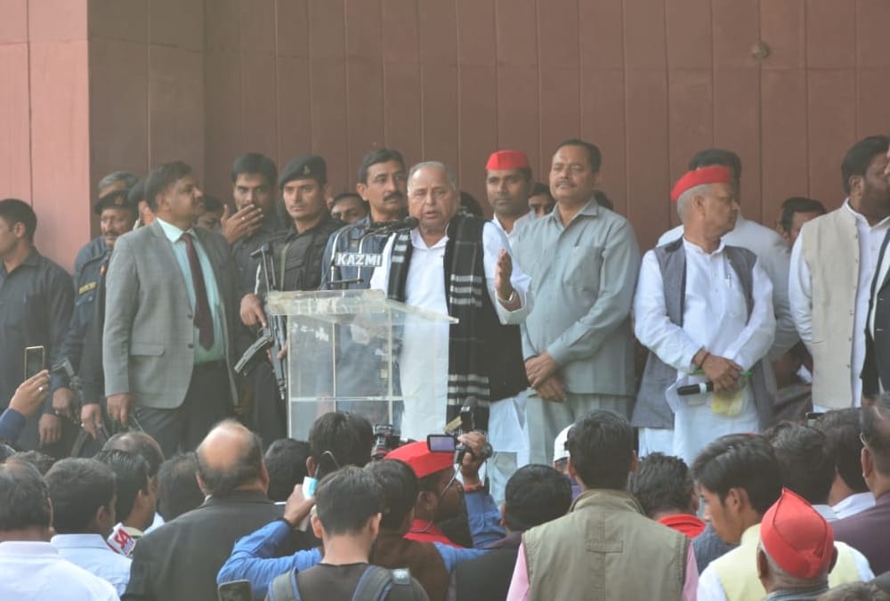mulayam singh yadav speaks on his bithday.