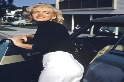 Hollywood actress Scarlett Johansson is celebrating her birthday today,know about the cars