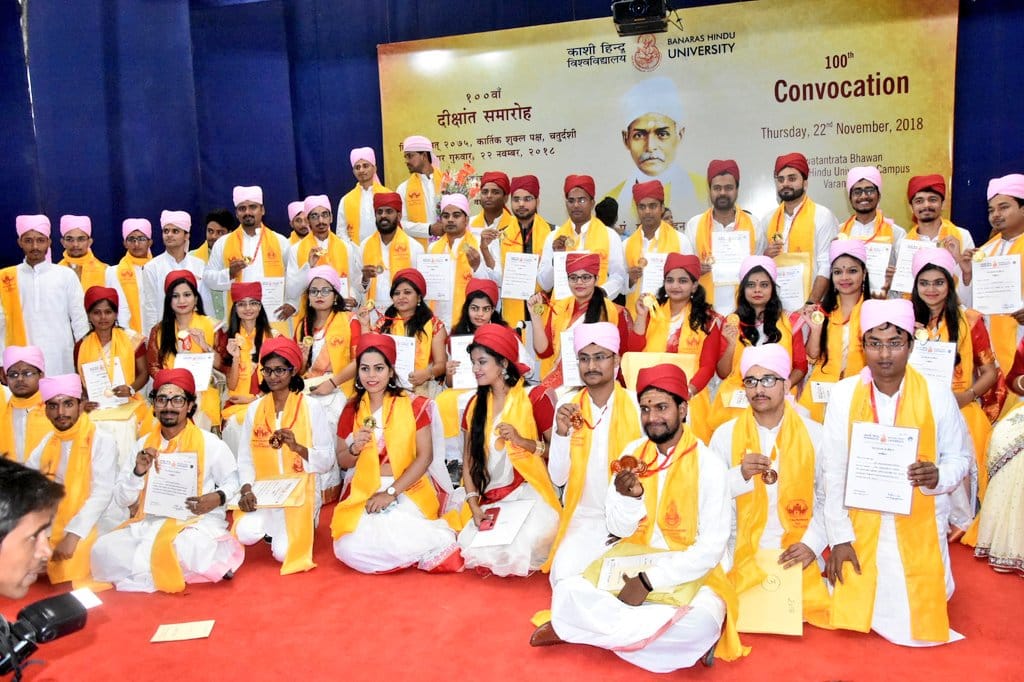 See the photos of BHU 100th convocation ceremony