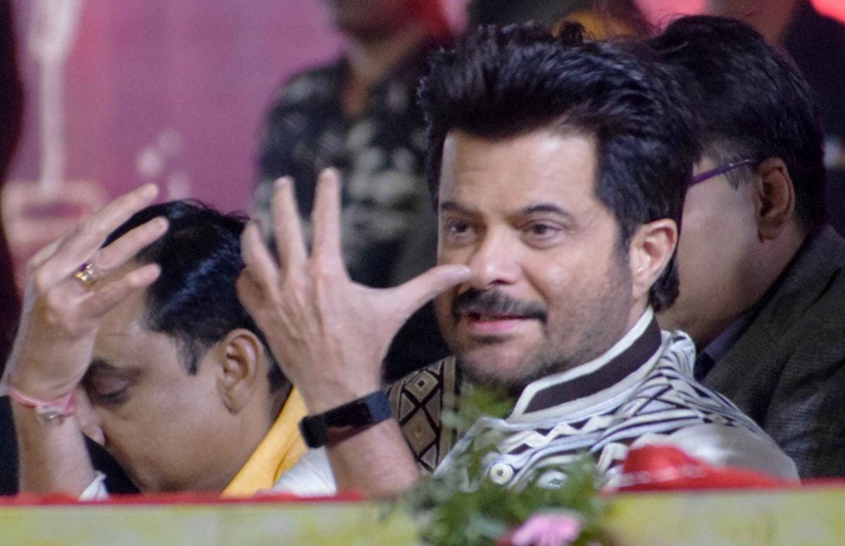 Anil kapoor celebrated dev deepawali in varanasi