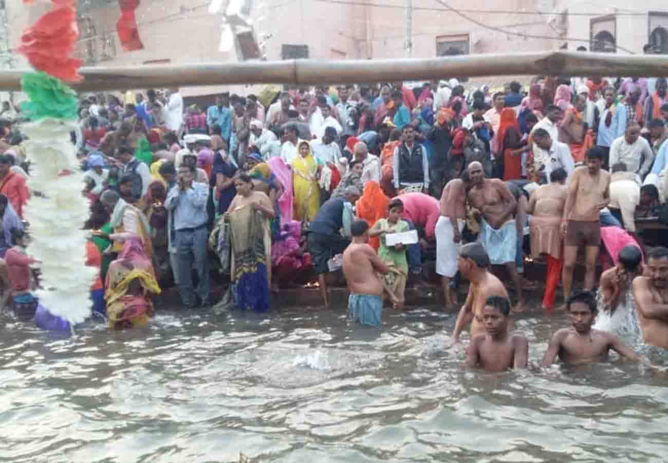 Ganga Snan Kartik Purnima 2018 Importance Significance Places Timing