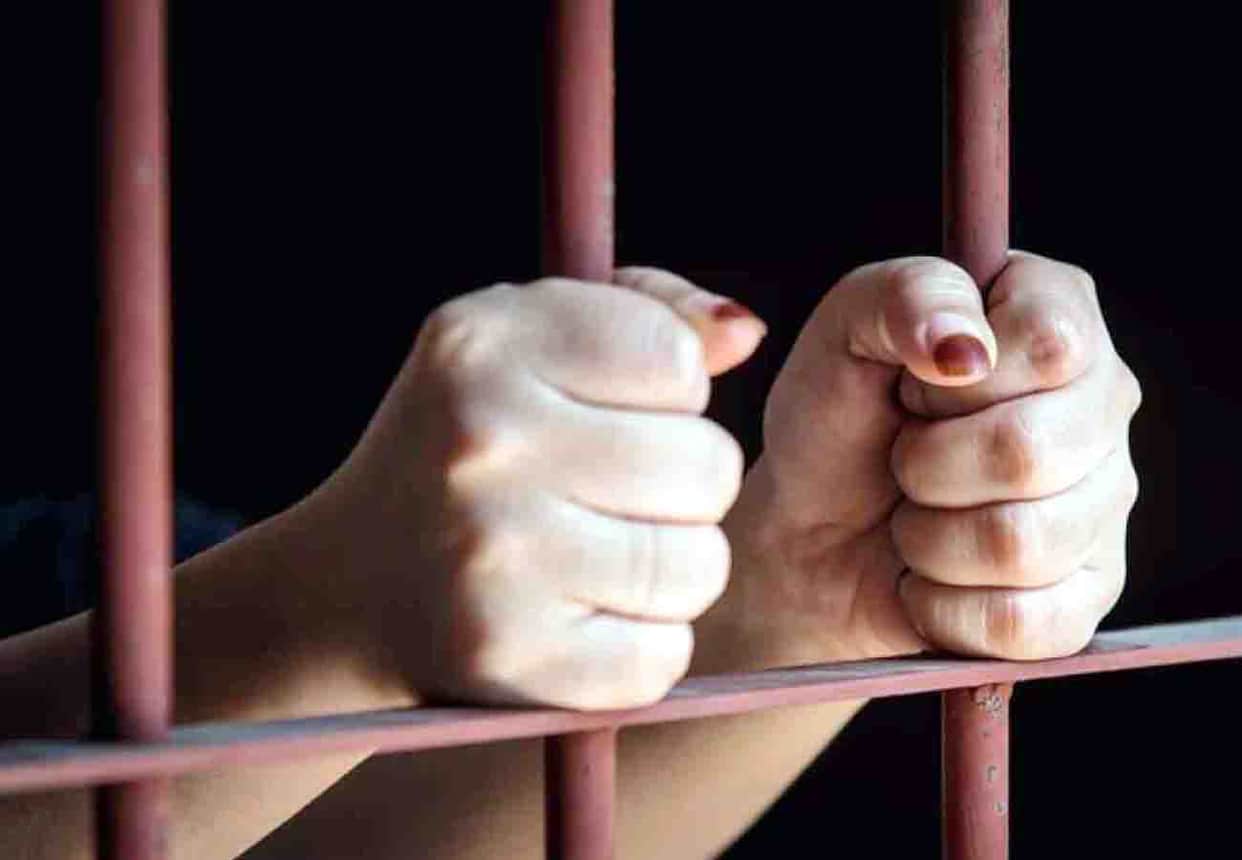 Girl Released from Nari Niketan in kanpur