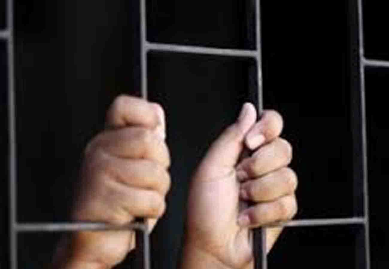 Girl Released from Nari Niketan in kanpur
