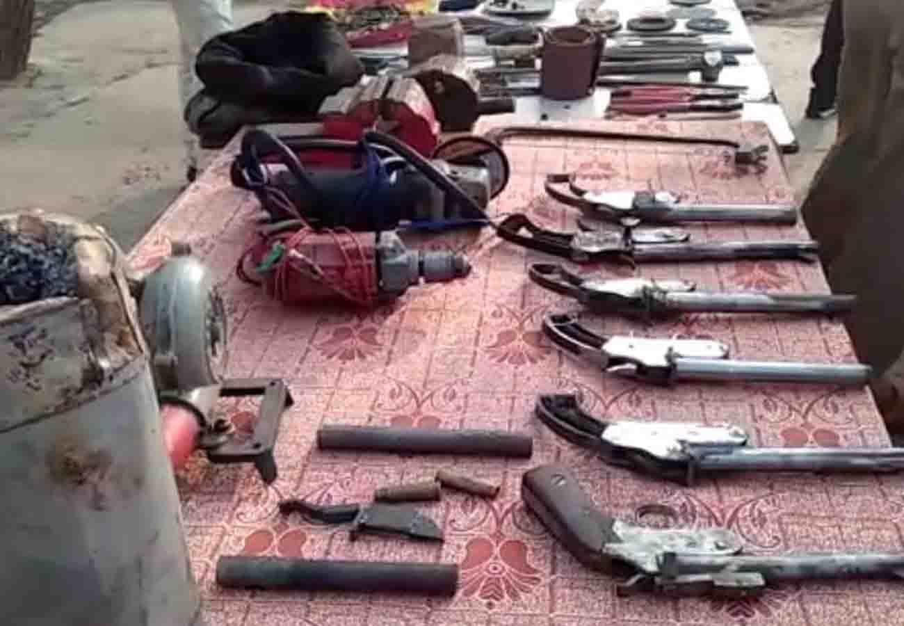 illegal arms factory caught in Kanpur naubasta