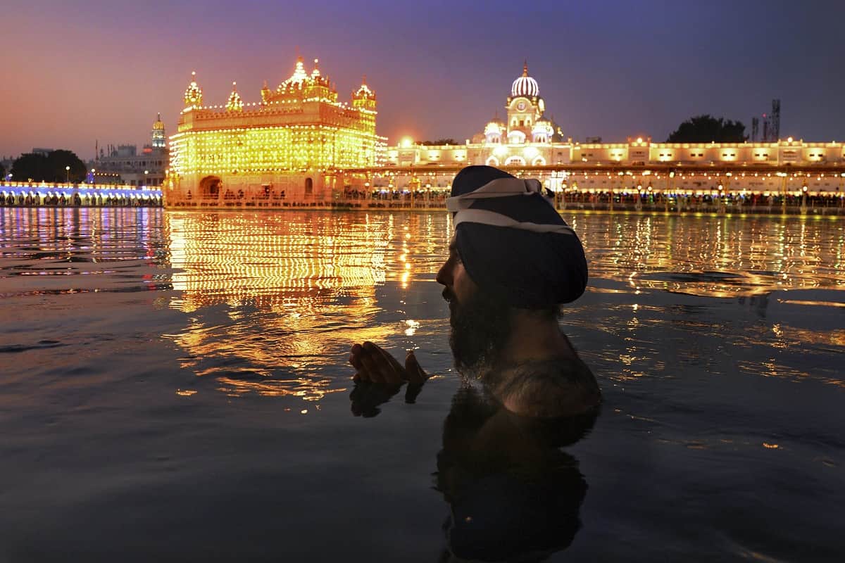 best tourist places to visit in november to february in india