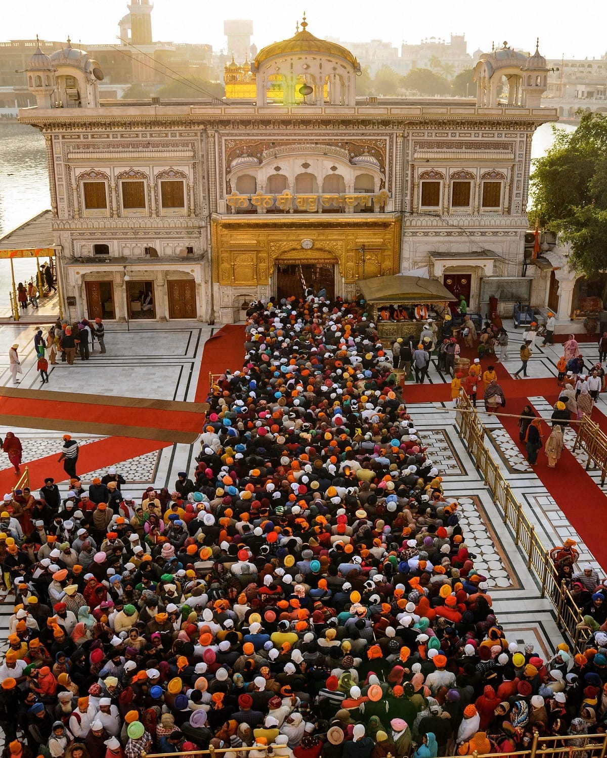 daily kirtan in golden temple amritsar on 550th birth anniversary of guru nanak dev ji