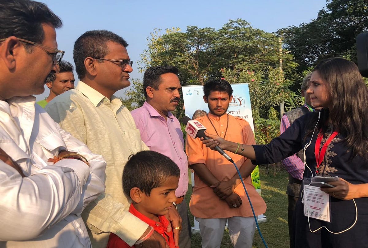 Satta Ka semifinal: Dungarpur public issues debate with political leaders