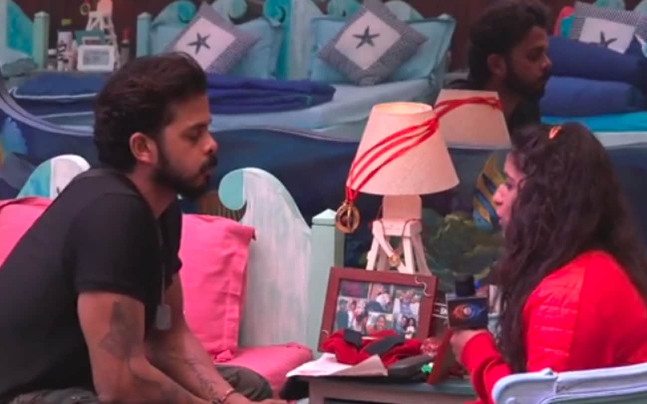bigg boss sreesanth danced in the house before naagin starcast