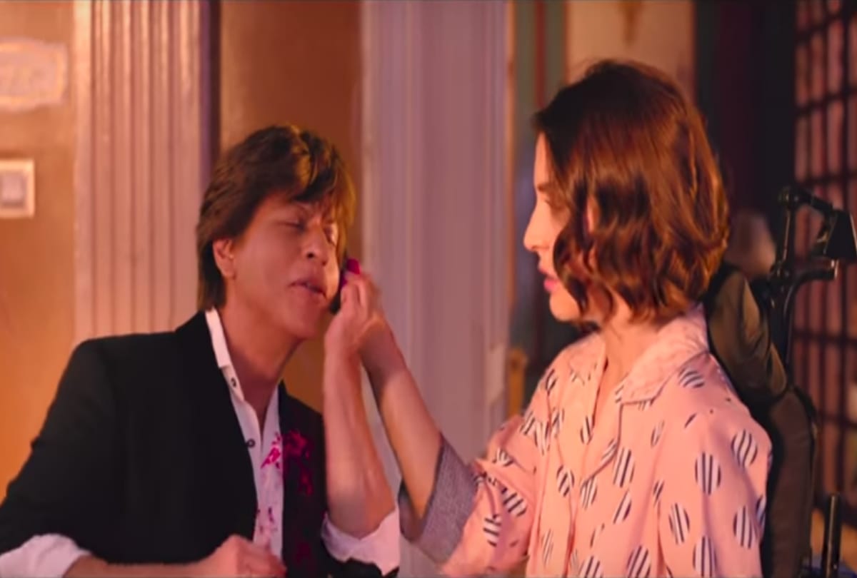 shah rukh khan daughter suhana trolled on social media