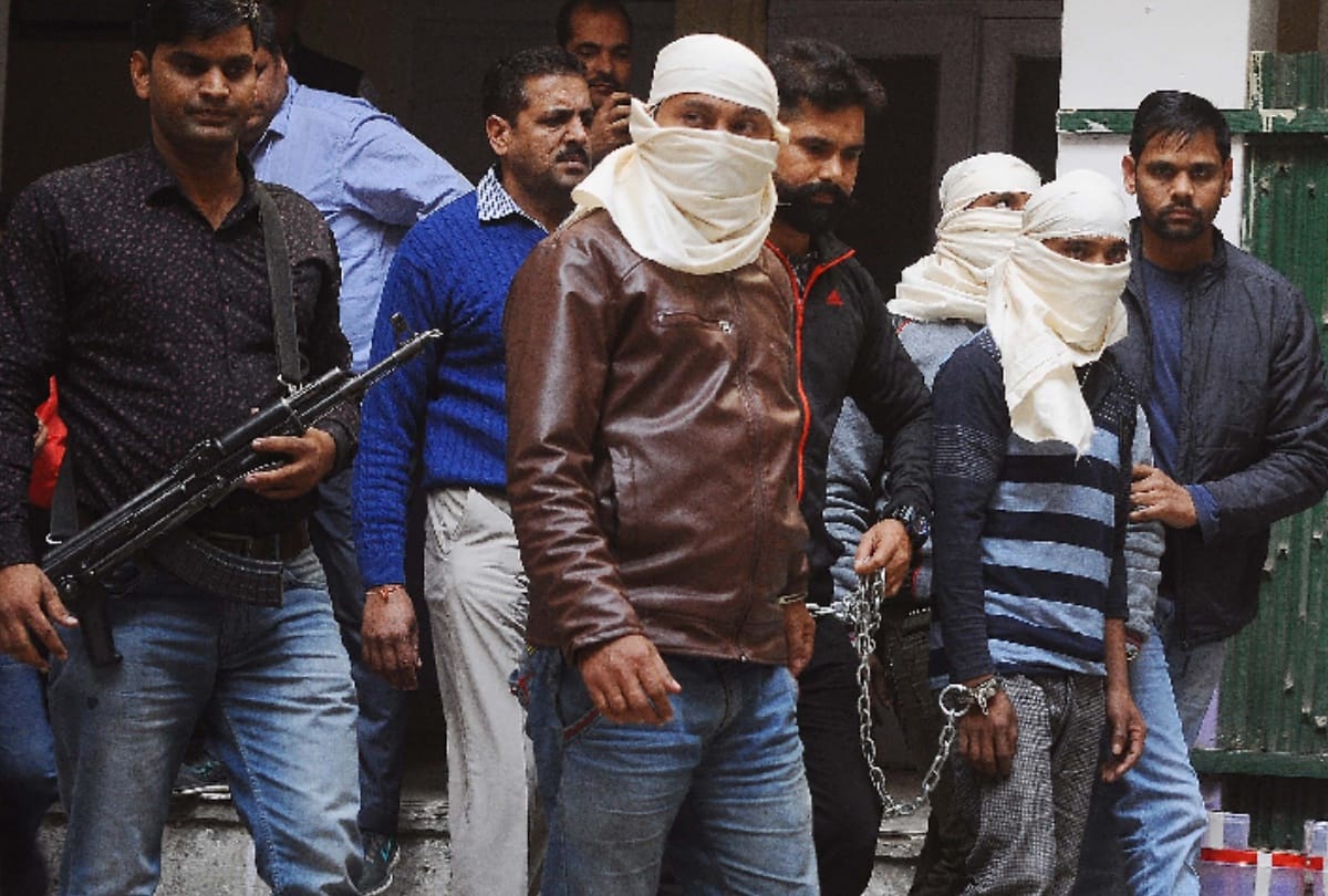 Five Bangladeshi miscreants arrested after police encounter in Delhi