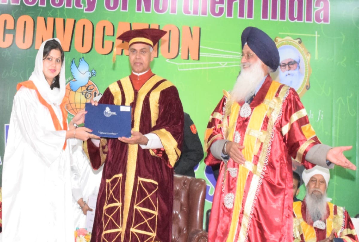Governor Acharya Devvrat gave away degrees to 296 meritorious students