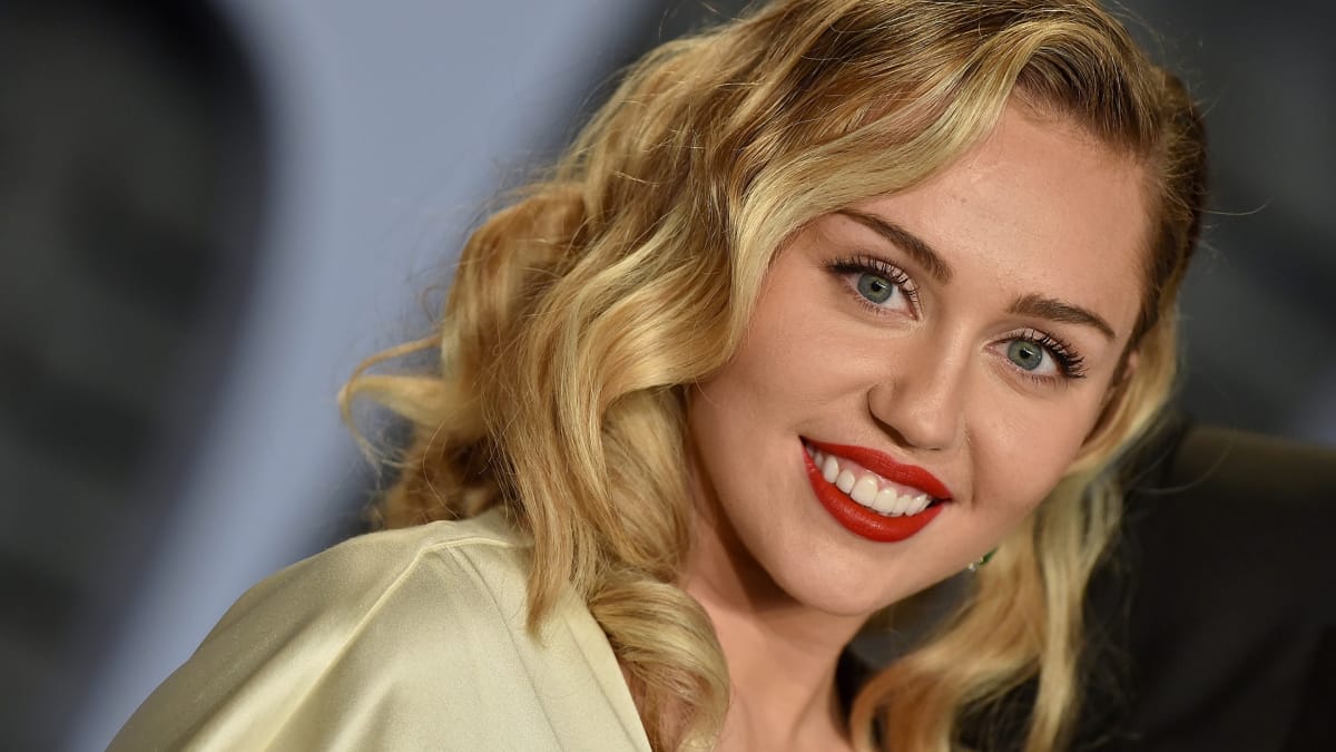 Celebrities who are banned in China