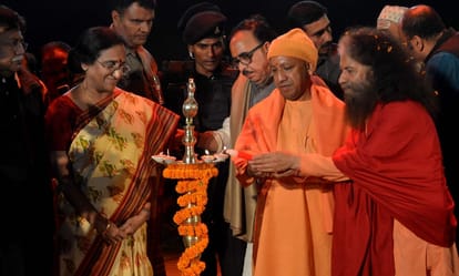 Yogi adityanath says that kashi religious place developed as pavan path