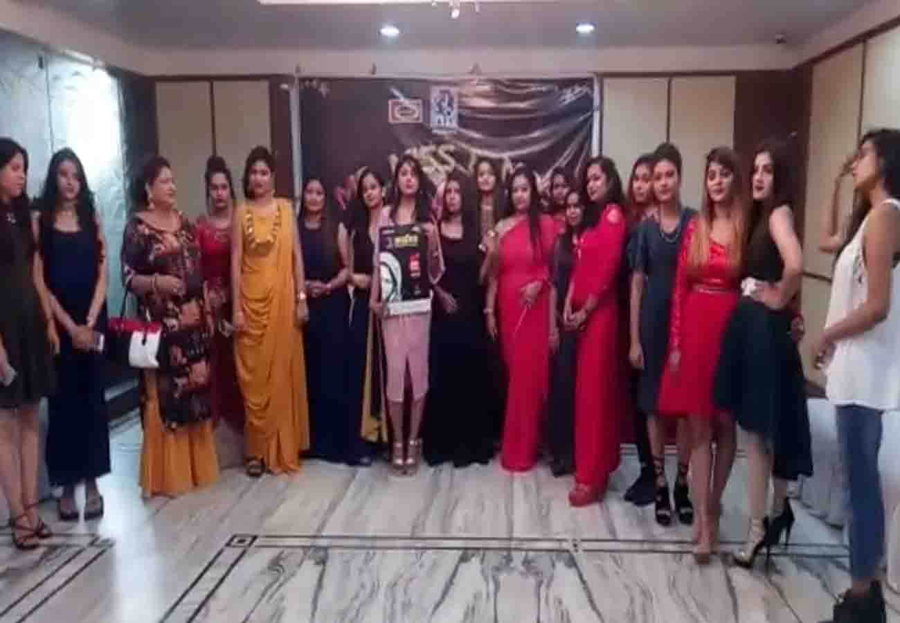 Amar Ujala Aparajita campaign appreciated in Audition of Mr., Miss and Mrs. Star Kanpur