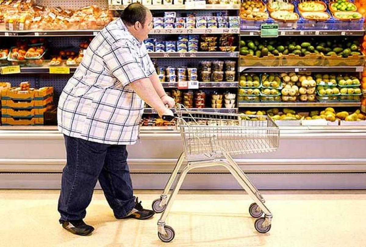 UAE Government helping the fat workers in weight loss