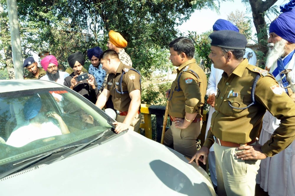 gyan godri yatra stops on uttarakhand border
