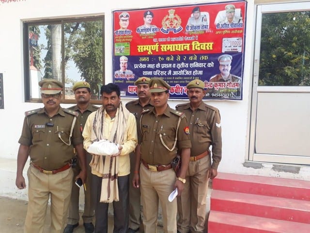 One arrested with one and a half kilos of charas