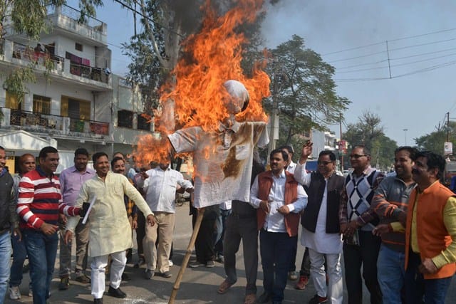 Revolt in the Kanchal faction, blown effigy