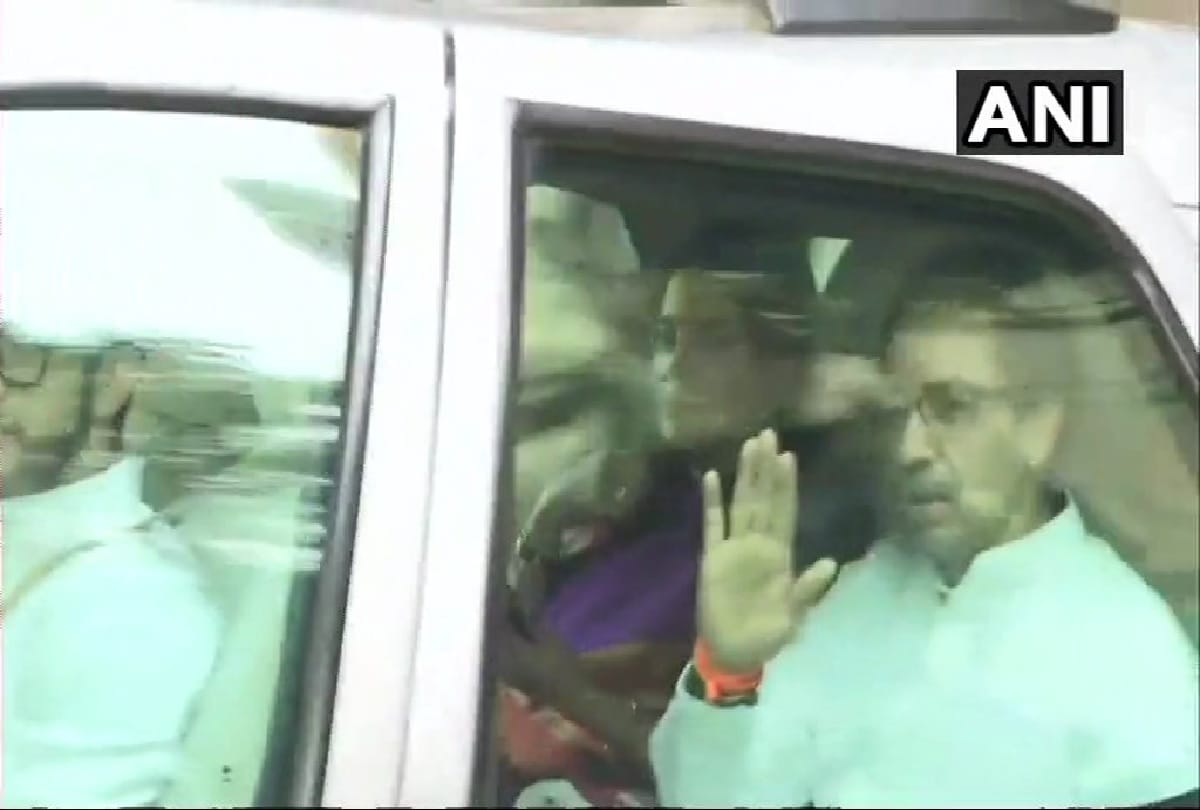 Shiv Sena chief Uddhav Thackeray leaves from his residence to ayodhya