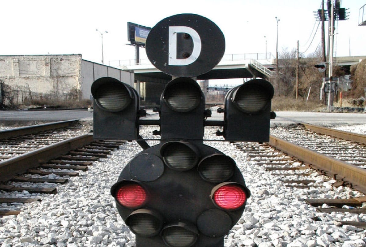 as the semi high speed train gets the speeed, power goes off