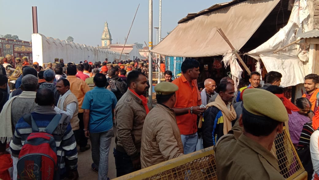 vihip worker reached ayodhya to attend dharm sabha