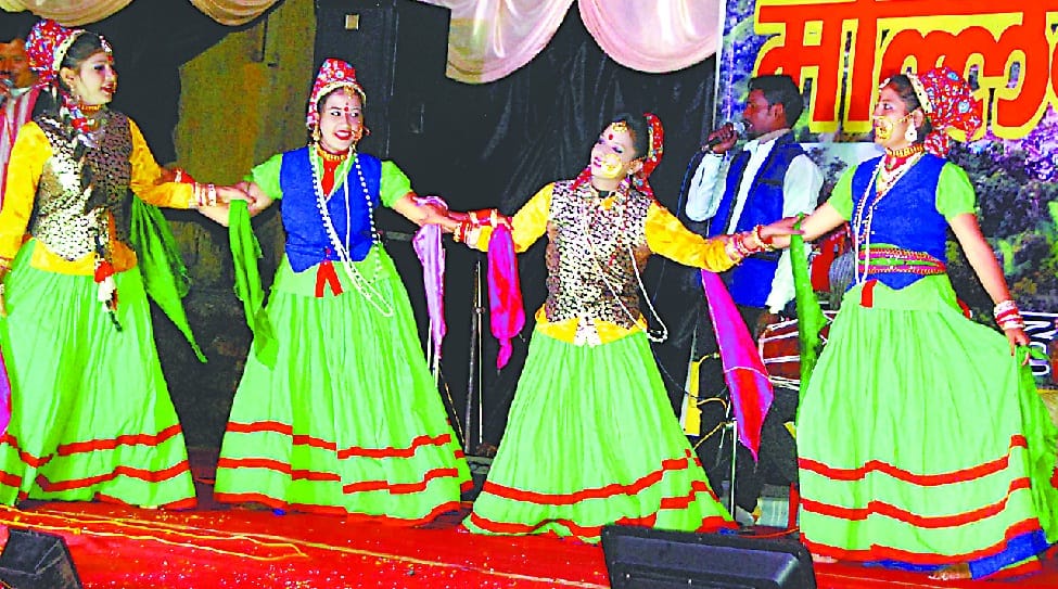Ascot Bazar Meri Durga Gara Gaya ...