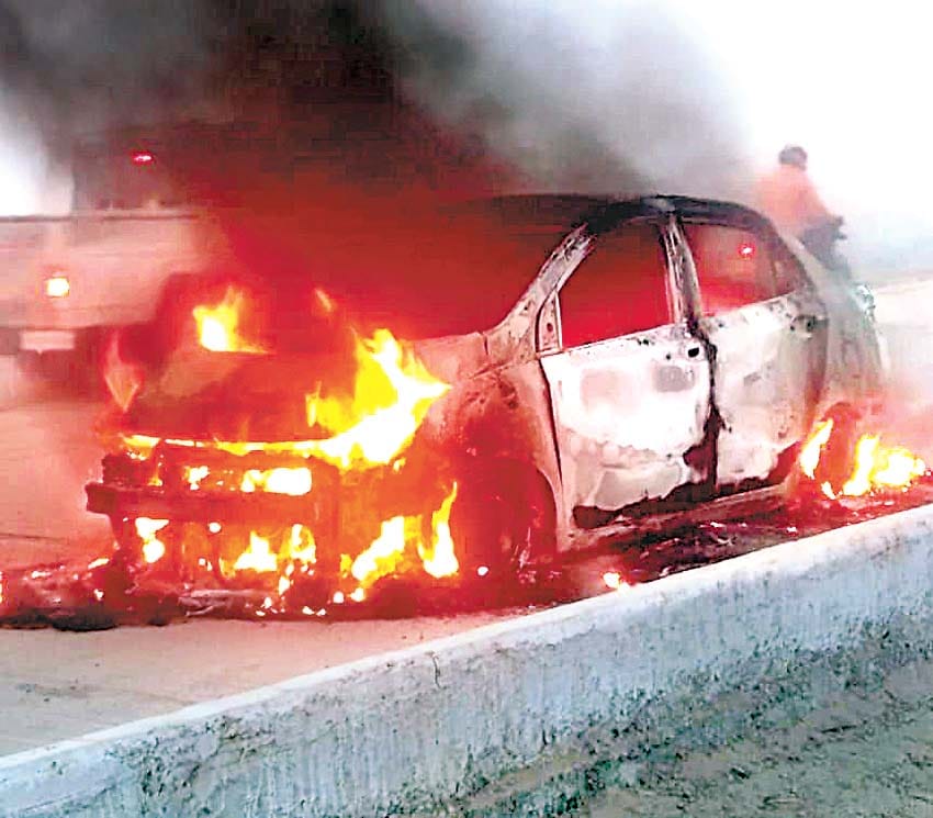 caught fire in car in bhot