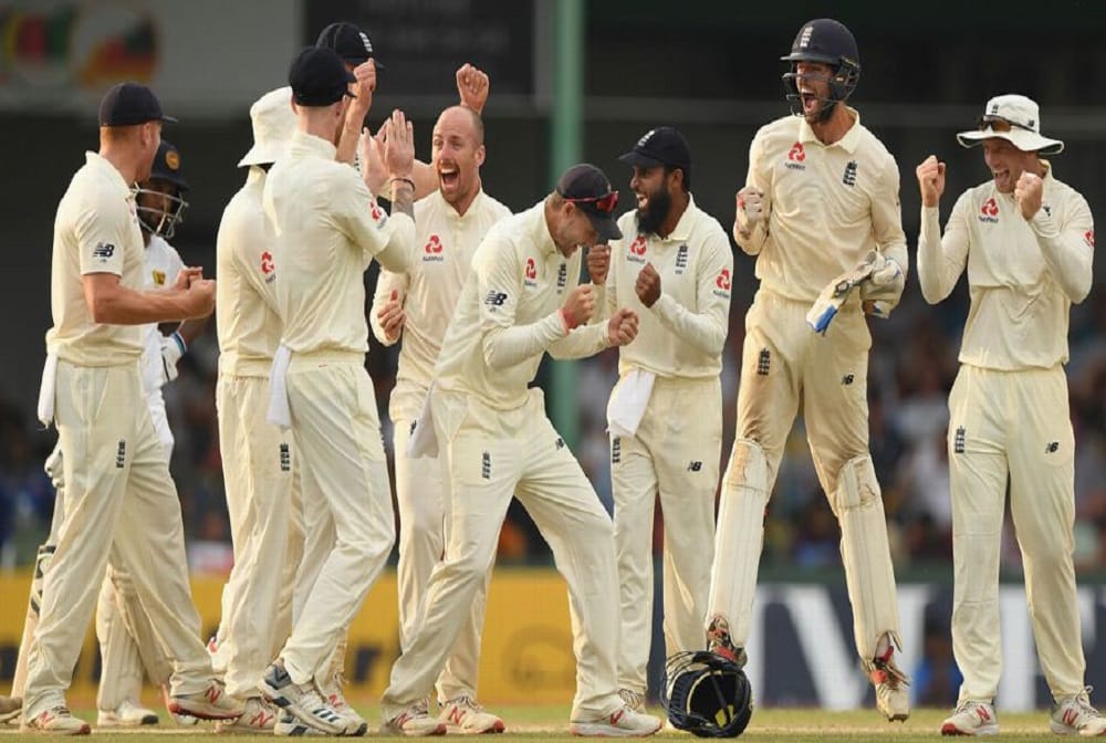 England only six wickets away from clean sweep to Sri Lanka in three test match series