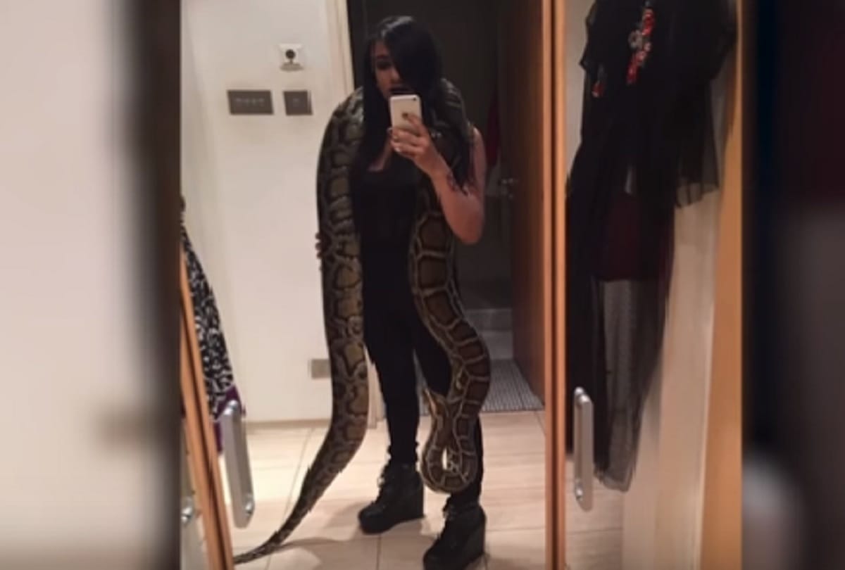Girl sleeping with a dangerous creature in night in london