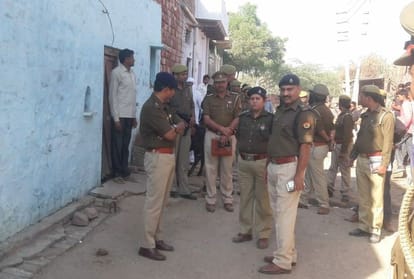 three killed in clashes between two group in fatehpur sikri agra